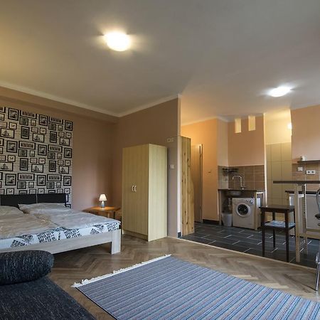 דירות בודפשט Dolce Rita Apartman מראה חיצוני תמונה