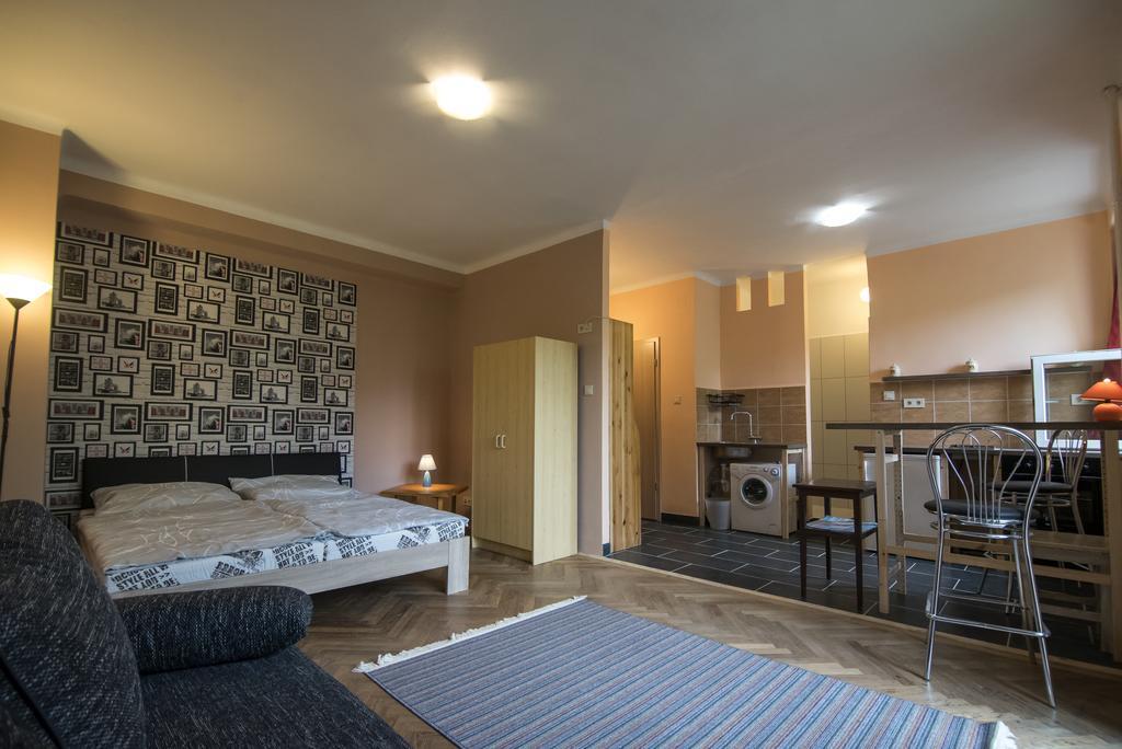 דירות בודפשט Dolce Rita Apartman מראה חיצוני תמונה
